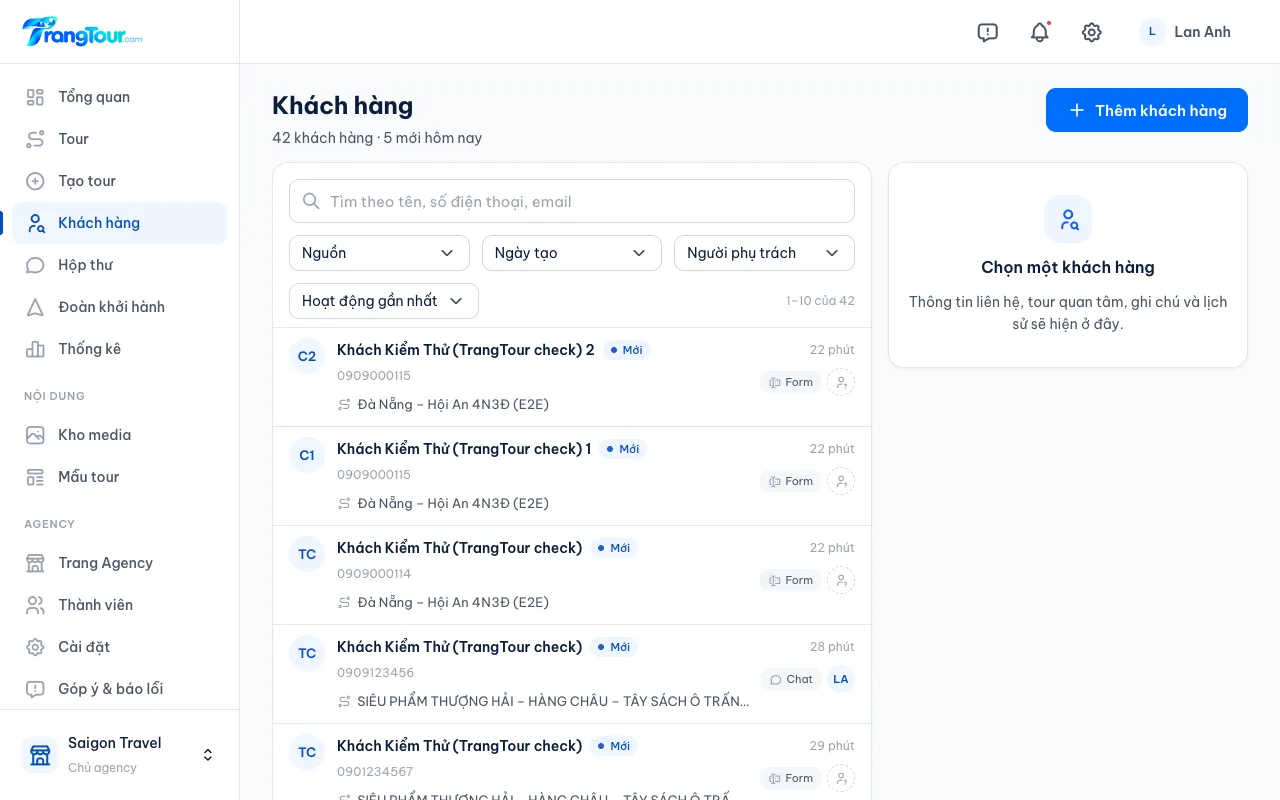 Ảnh chụp màn hình Khách hàng & Hộp thư của TrangTour
